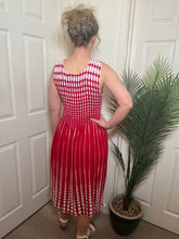 Load image into Gallery viewer, ANNIE Sleeveless Shirred Midi Dress
