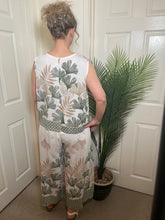 Load image into Gallery viewer, HELEN Top and Trouser Set