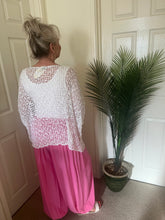 Load image into Gallery viewer, VERITY Popcorn Open Knit Top
