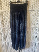 Load image into Gallery viewer, TINA Vintage Pattern Harem Trouser