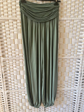 Load image into Gallery viewer, URSULA Plain Harem Trousers