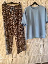 Load image into Gallery viewer, DEBBIE 2 Piece Leisure Set