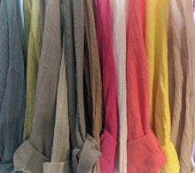 Load image into Gallery viewer, Italian cotton and linen top