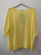 Load image into Gallery viewer, Italian cotton and linen top