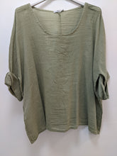 Load image into Gallery viewer, Italian cotton and linen top
