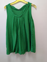 Load image into Gallery viewer, Sleeveless silk top (camisole)