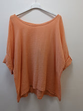 Load image into Gallery viewer, Italian cotton and linen top