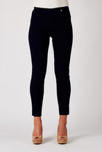 Load image into Gallery viewer, Robell Rose 09 Capri Trousers