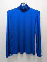 Load image into Gallery viewer, Ruffle Polo Neck