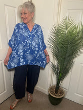 Load image into Gallery viewer, AMELIA 3 Button Patterned Shirt
