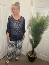 Load image into Gallery viewer, VERITY Popcorn Open Knit Top
