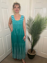 Load image into Gallery viewer, WENDY Sleeveless Shirred Maxi Dress
