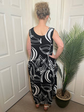 Load image into Gallery viewer, DONNA Sleeveless Maxi Dress

