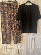 Load image into Gallery viewer, DEBBIE 2 Piece Leisure Set
