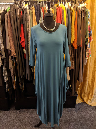 Parachute Dress with 3/4 Sleeves
