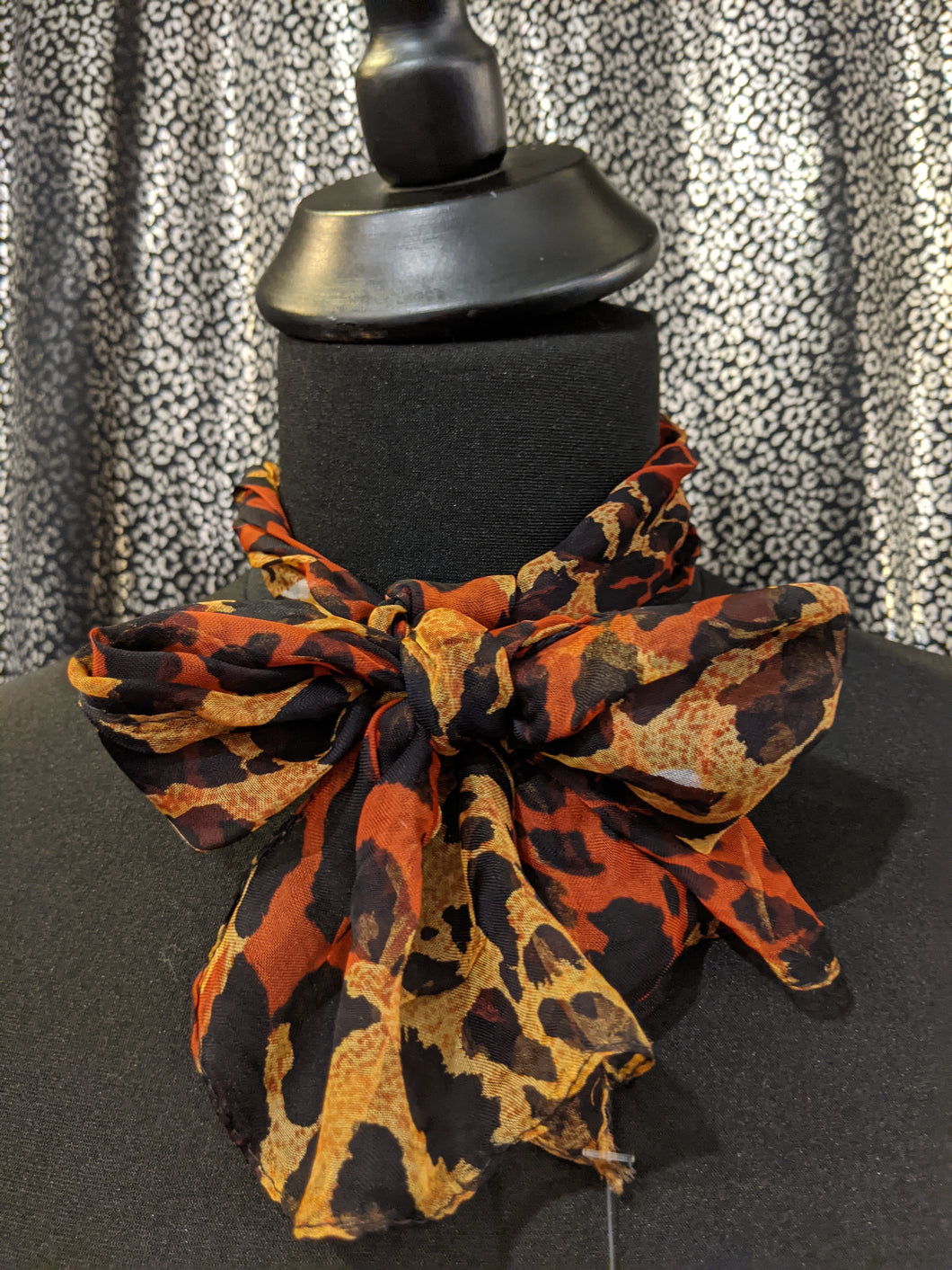 Small Scarf with Leopard Print in Sheer Viscose